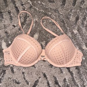 Victoria’s Secret Push-Up Bra